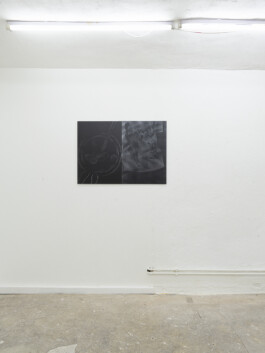 installation view of the work shopping addict, black and white uv print on aluminum Hanna Stiegeler